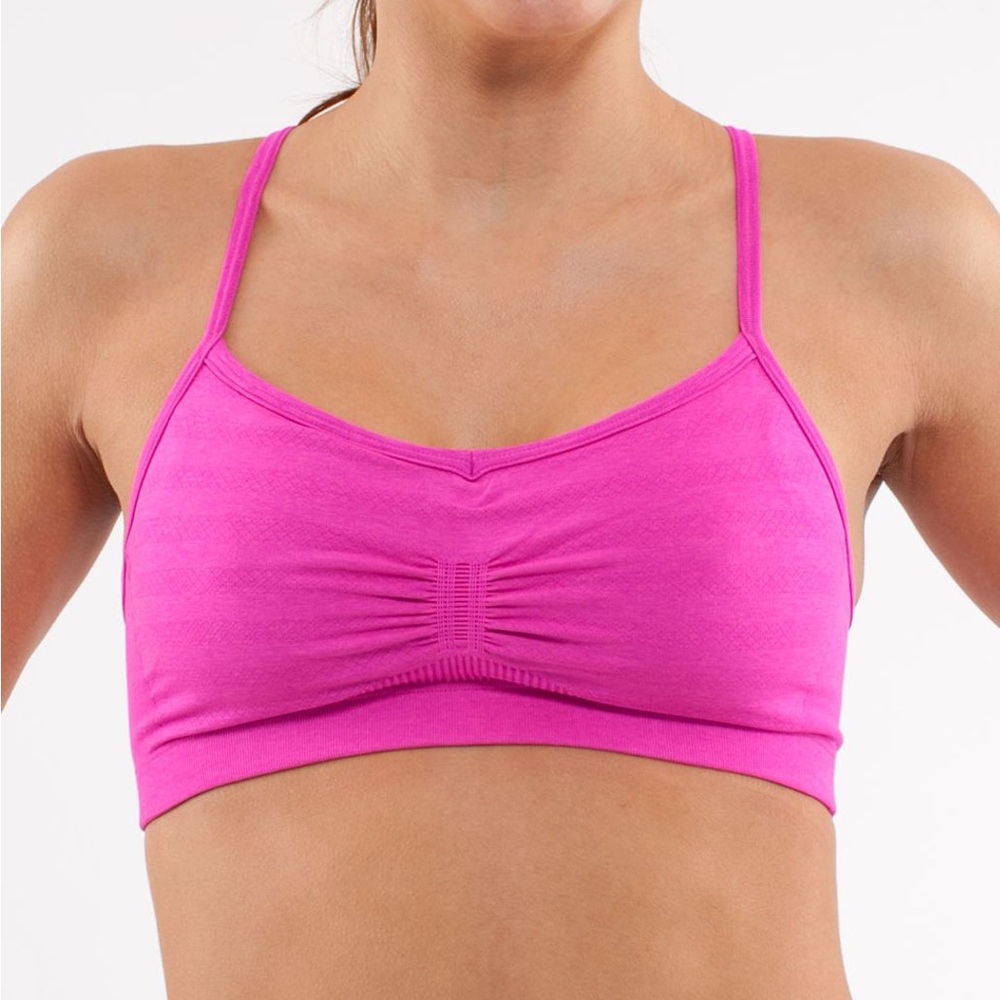 LULULEMON Ebb & Flow Sports Bra